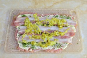 Рулетики из индейки в духовке с начинкой