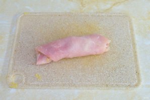 Рулетики из свинины с начинкой Рулетики из свинины с начинкой