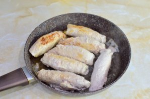 Рулетики из свинины с начинкой Рулетики из свинины с начинкой