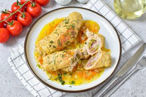 Рулетики из свинины с начинкой Рулетики из свинины с начинкой