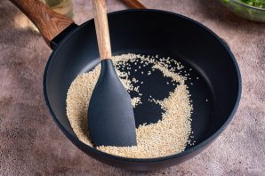 Салат с курицей и рукколой Салат с курицей и рукколой