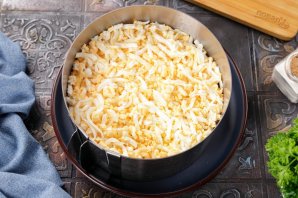 Салат с сайрой и рисом Салат с сайрой и рисом