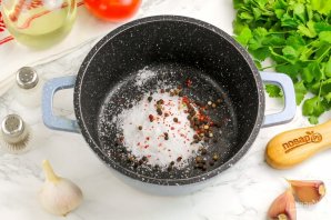 Сало в рассоле в банке