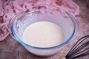 Слоеные пирожки с сыром и луком Слоеные пирожки с сыром и луком