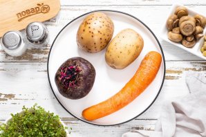 Винегрет с маринованными грибами