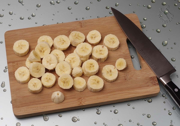 Фруктовые канапе «Дед Мороз»