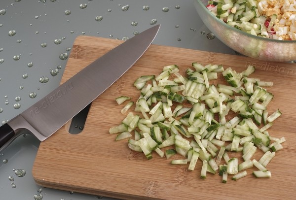 Крабовый салат с огурцом Крабовый салат с огурцом