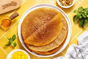 Блины из полбяной муки без яиц Блины из полбяной муки без яиц