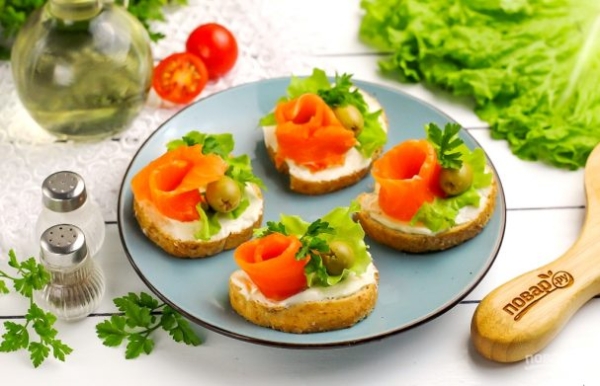 Бутерброды с форелью