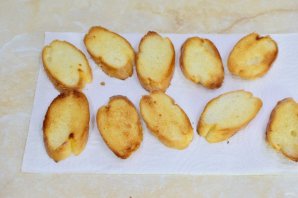 Бутерброды с горбушей соленой