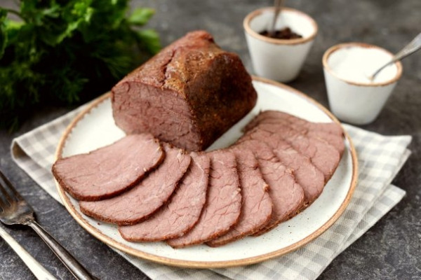 Буженина из говядины в фольге в духовке