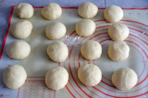 Домашние булочки с сахаром Домашние булочки с сахаром