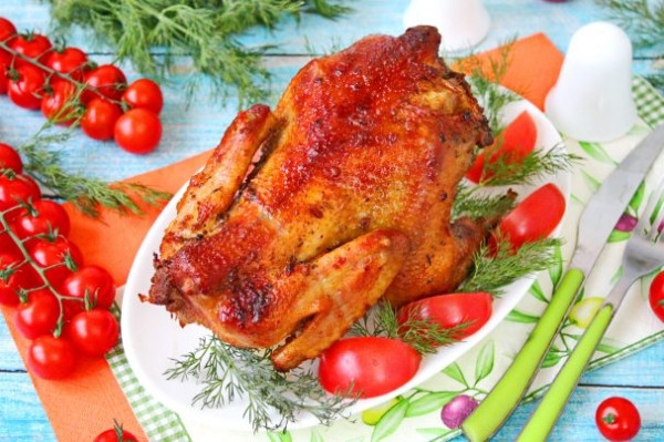 Фаршированная курица в духовке Фаршированная курица в духовке