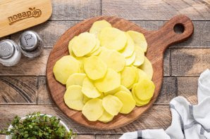 Картофельные чипсы в духовке без масла Картофельные чипсы в духовке без масла