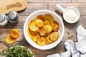 Картофельные чипсы в духовке без масла Картофельные чипсы в духовке без масла