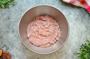 Котлеты из мясного фарша Котлеты из мясного фарша