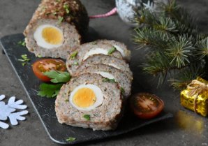Мясной рулет с яйцом Мясной рулет с яйцом