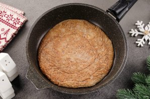 Новогодний печеночный торт