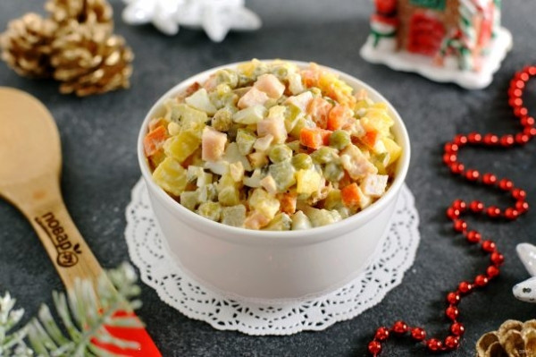 "Оливье" с бужениной "Оливье" с бужениной