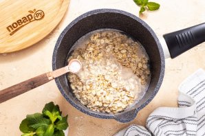 Овсяная каша на воде Овсяная каша на воде