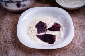 Печень говяжья в сметане