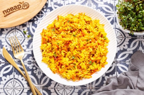 Рис с морковью и луком Рис с морковью и луком
