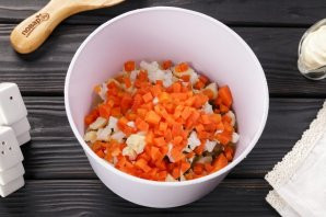 Салат "Шапочка Деда Мороза" Салат "Шапочка Деда Мороза"