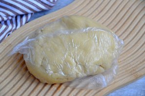 Сметанник со смородиной Сметанник со смородиной