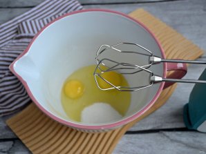 Сметанник со смородиной Сметанник со смородиной