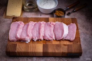 Свинина в сметане в духовке