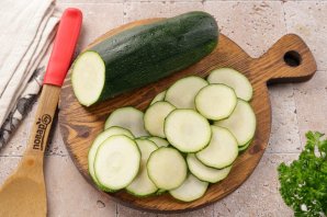 Запеканка из кабачков с картошкой и фаршем в духовке Запеканка из кабачков с картошкой и фаршем в духовке