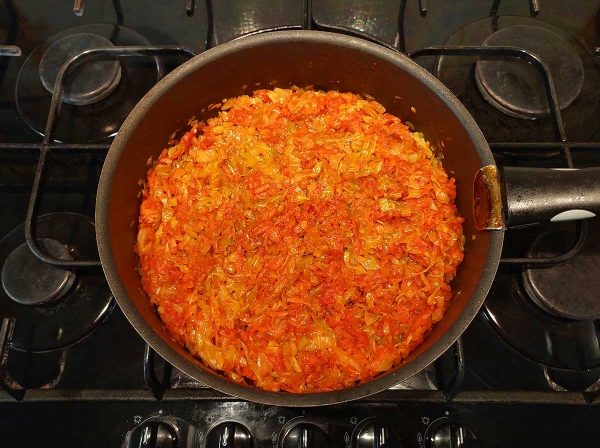 Щи из капусты с говядиной