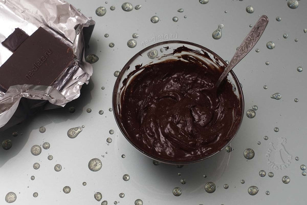 Шоколадный рулет со сливочным кремом