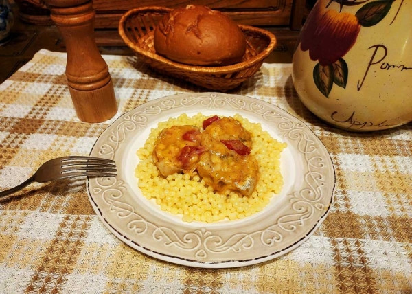 Минтай в соусе