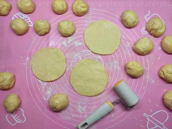 Пирожки с повидлом