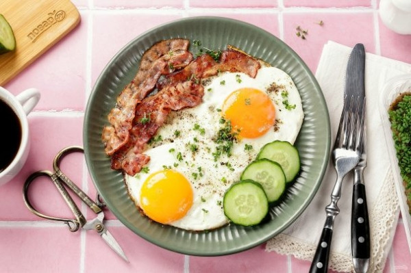 Яичница с беконом