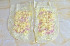 Лаваш с ветчиной и сыром Лаваш с ветчиной и сыром