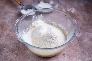 Пирог с ягодной начинкой, которая не течет