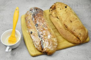 Рождественский дрожжевой штоллен