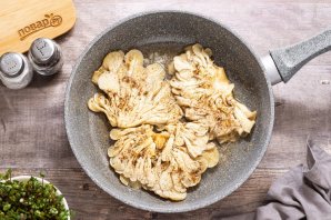 Стейк из вешенок Стейк из вешенок