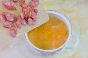 Сырный суп с копченостями