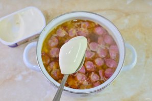 Сырный суп с копченостями