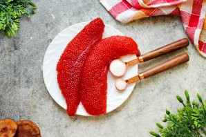 Засолка красной икры