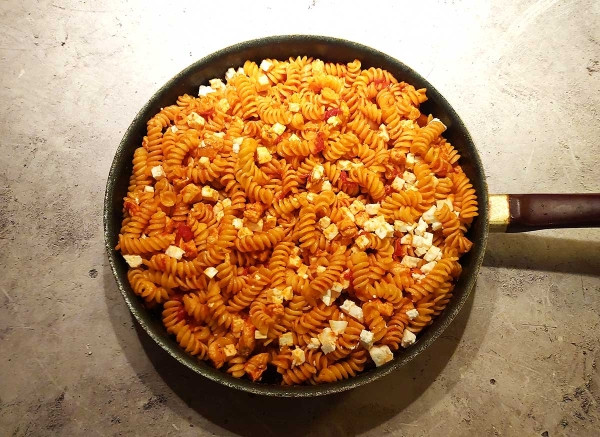 Паста с курицей и козьим сыром Паста с курицей и козьим сыром