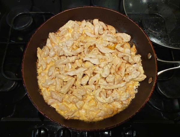 Куриное филе в майонезе