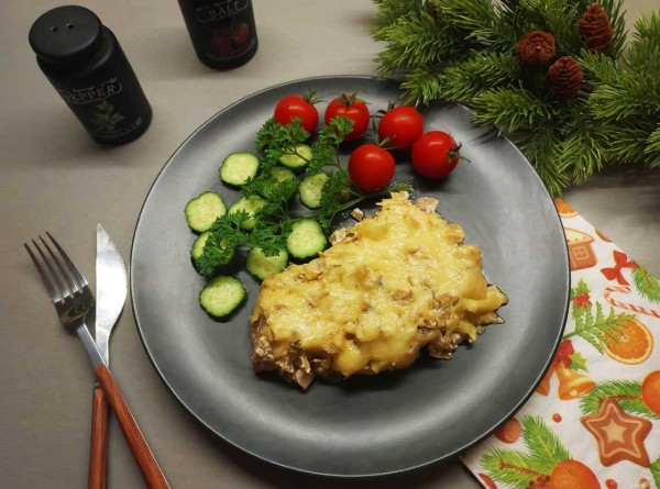 Мясо по-французски с грибами Мясо по-французски с грибами