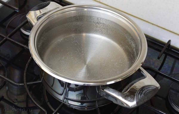 Компот из замороженной клубники