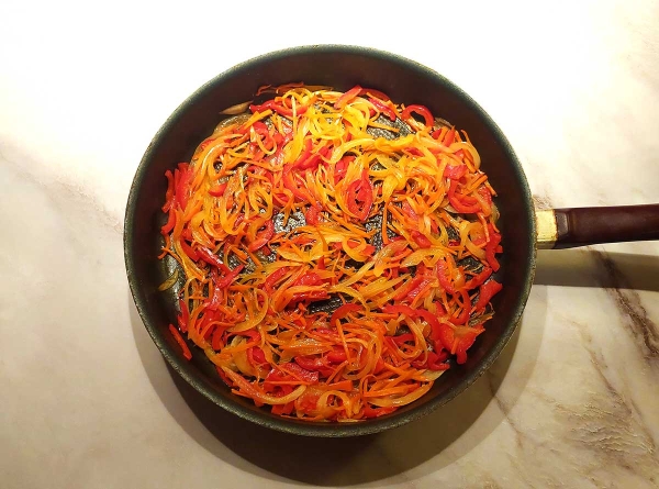 Фунчоза с морепродуктами