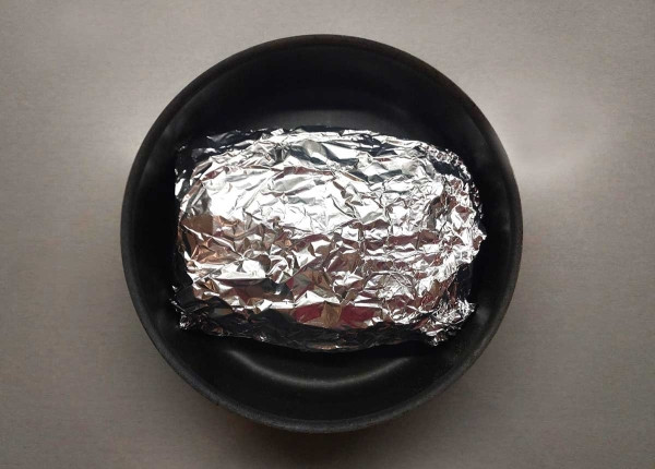 Свинина с горошком в духовке Свинина с горошком в духовке