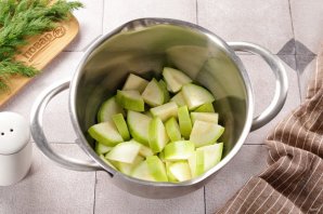 Блинчики из кабачков с курицей